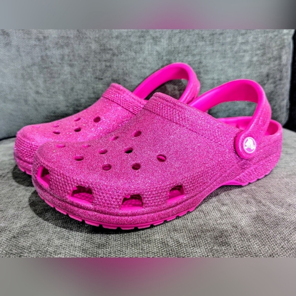 🩷Hot PINK Glitter CROCS 💖
